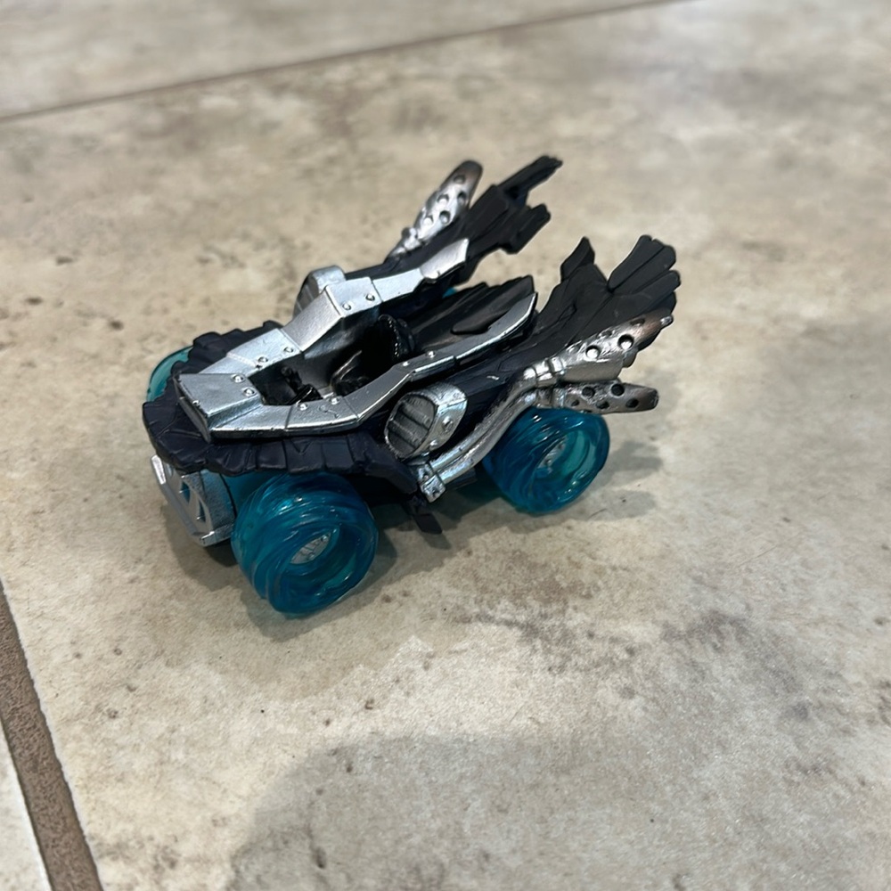 Skylander dark hot streak